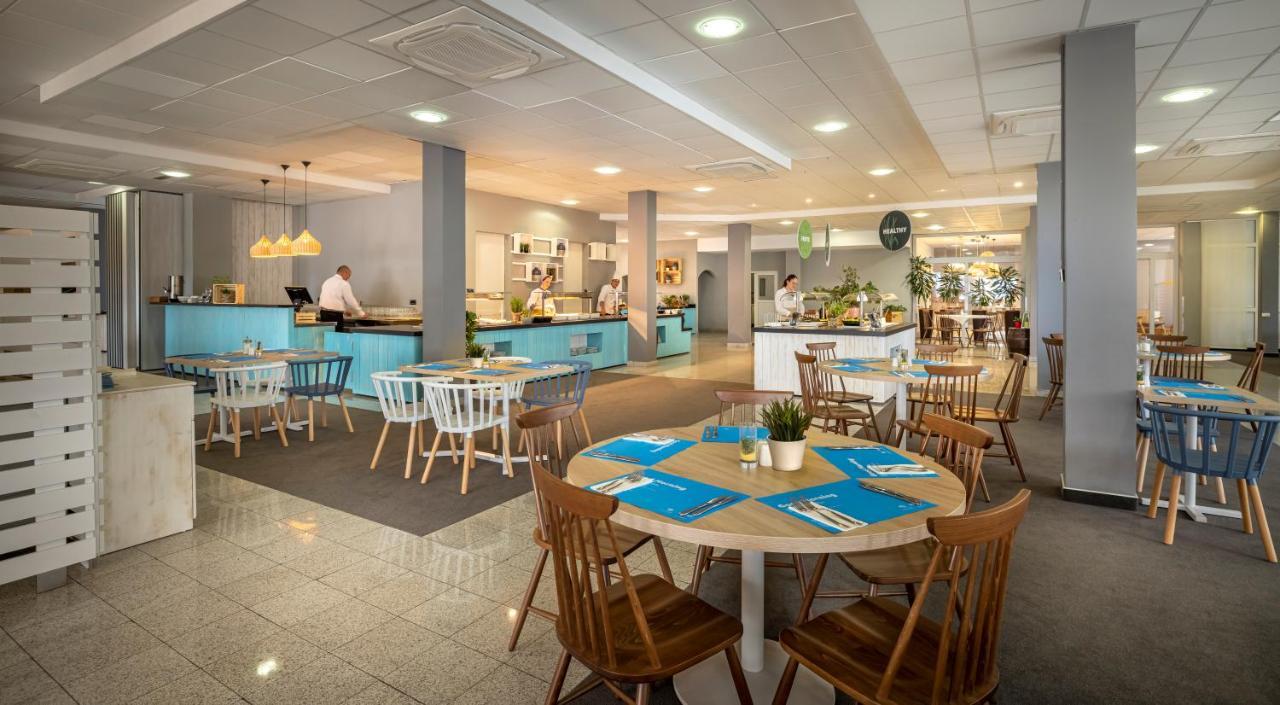 Sunny Baska Hotel By Valamar, Ex Corinthia Екстер'єр фото